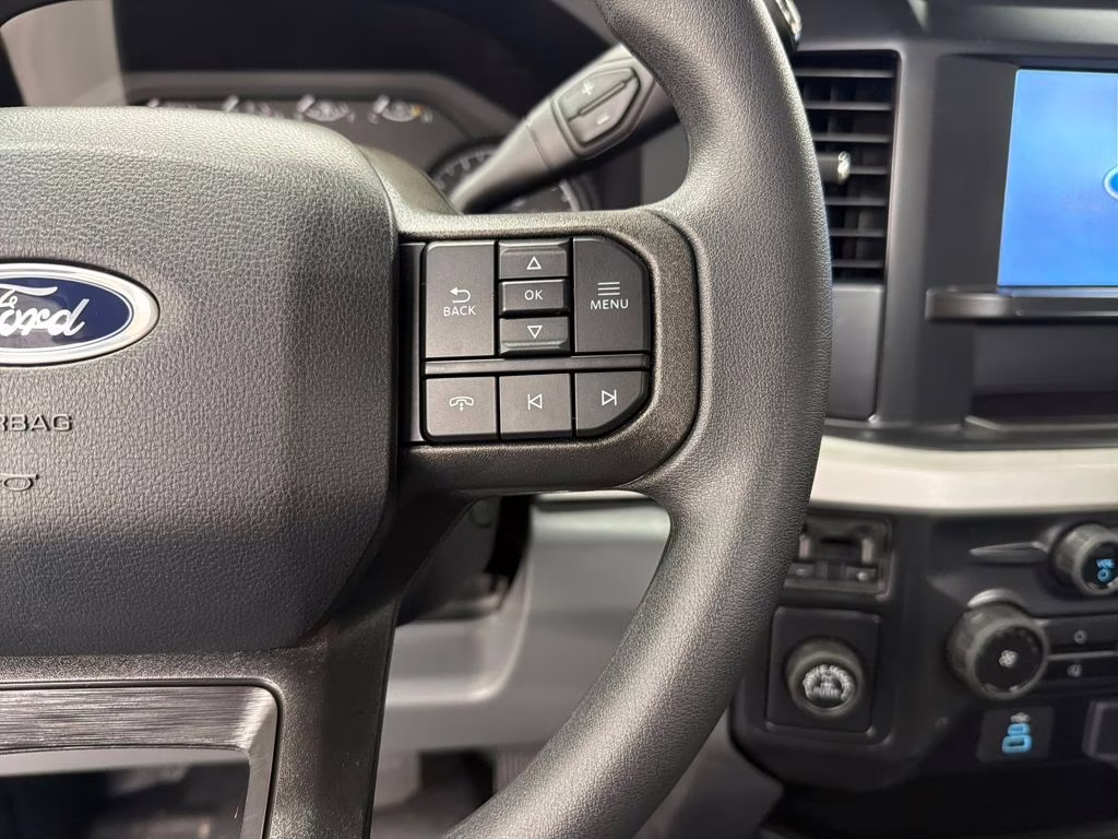 2026 OXFORD WHITE Ford Super Duty F-250 SRW XL RWD Truck