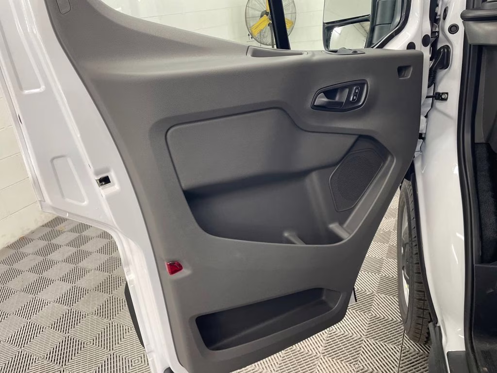 2026 OXFORD WHITE Ford Transit-250 Base RWD Van