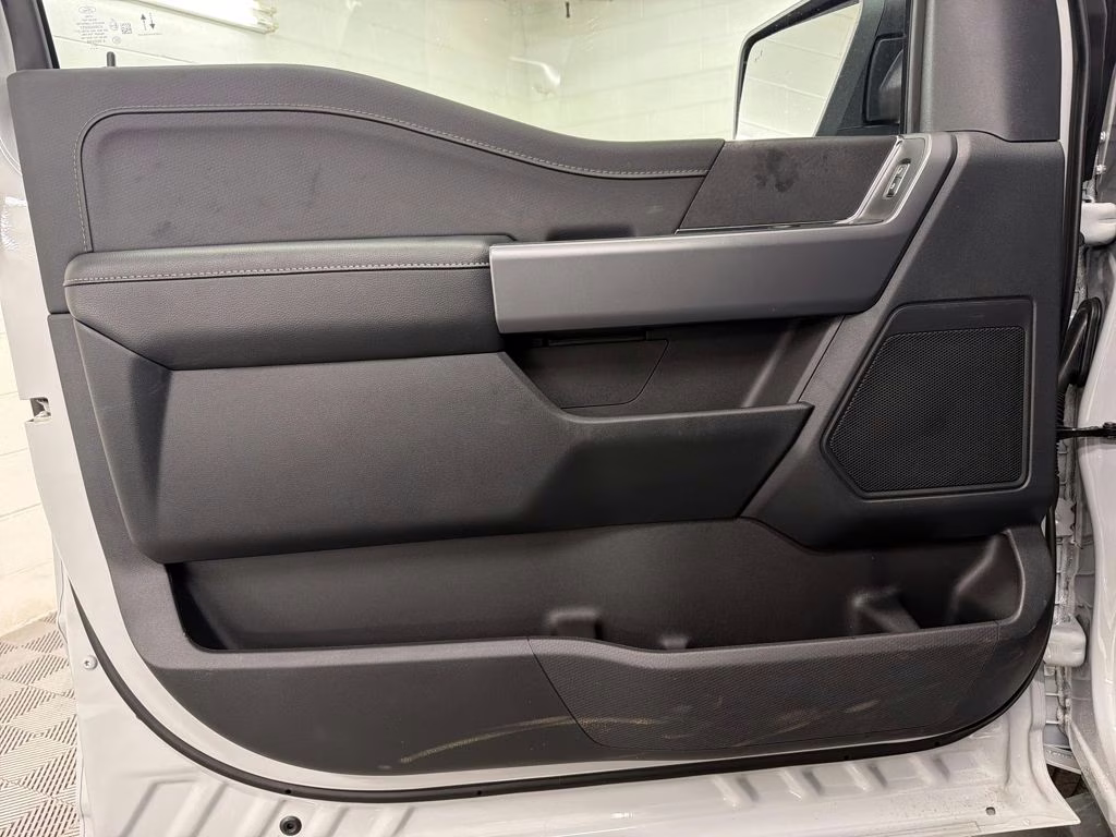 2026 AVALANCHE Ford F-150 XLT RWD Truck