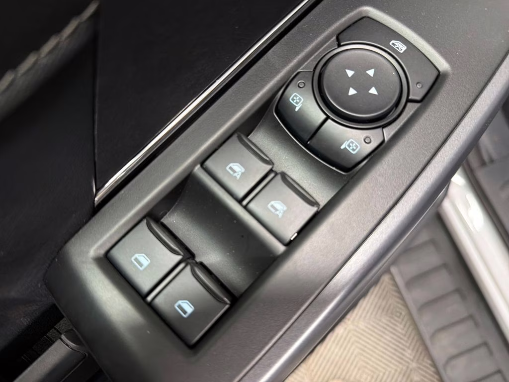 2026 AVALANCHE Ford F-150 XLT RWD Truck