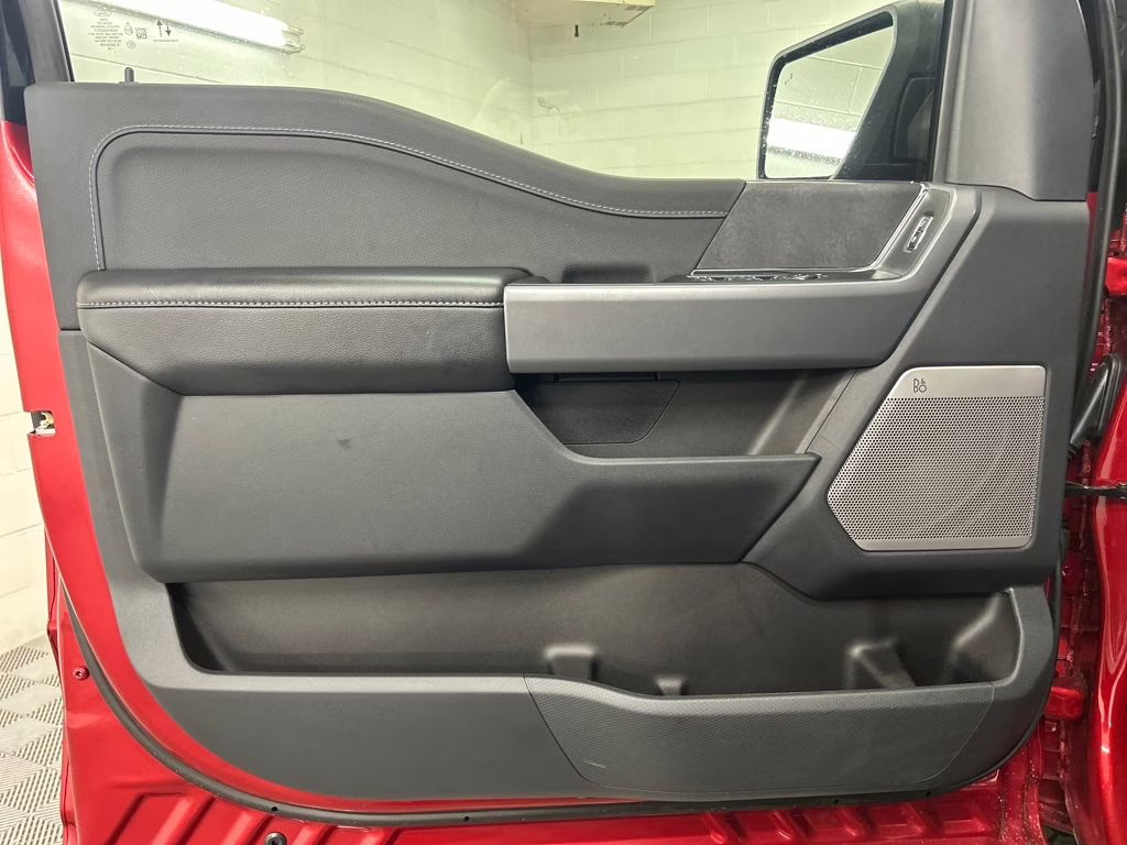 2025 RAPID RED TINTE Ford F-150 XLT Rocky Ridge 4X4 Truck