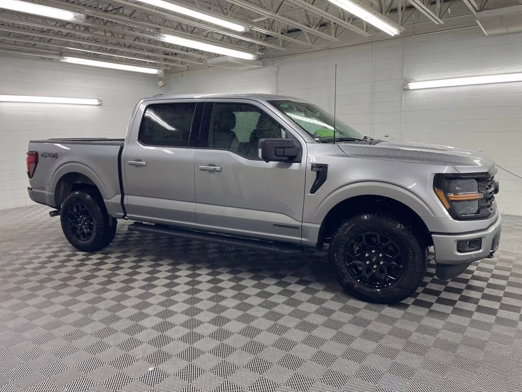 2025 ICONIC SILVER Ford F-150 XLT 4X4 Truck