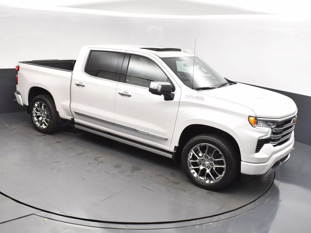 2025 Pearl Chevrolet Silverado 1500 High Country 4X4 Truck