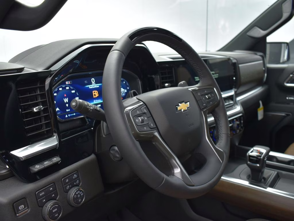 2025 Pearl Chevrolet Silverado 1500 High Country 4X4 Truck