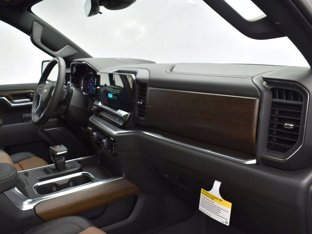 2025 Pearl Chevrolet Silverado 1500 High Country 4X4 Truck