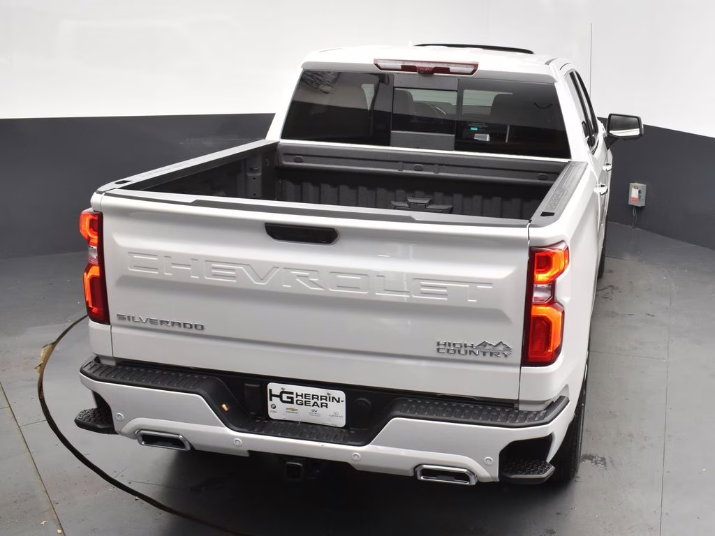 2025 Pearl Chevrolet Silverado 1500 High Country 4X4 Truck