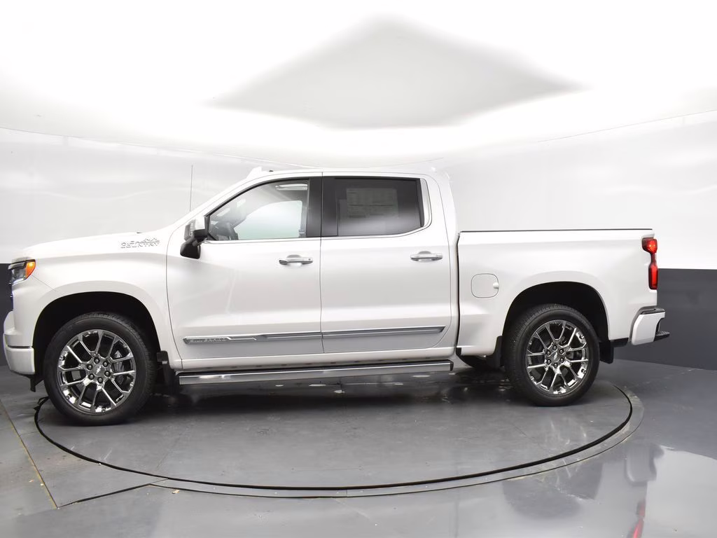2025 Pearl Chevrolet Silverado 1500 High Country 4X4 Truck