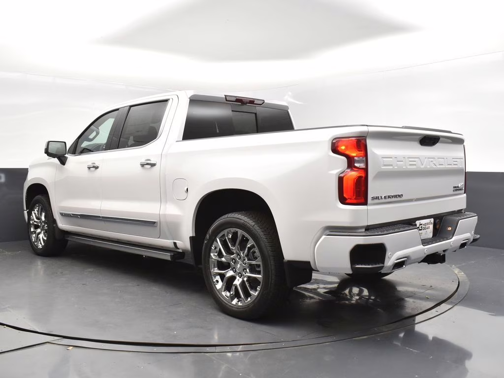 2025 Pearl Chevrolet Silverado 1500 High Country 4X4 Truck