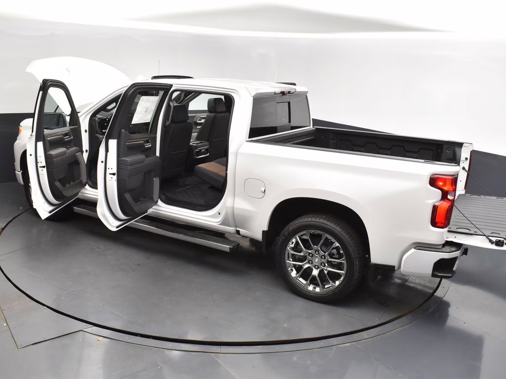 2025 Pearl Chevrolet Silverado 1500 High Country 4X4 Truck