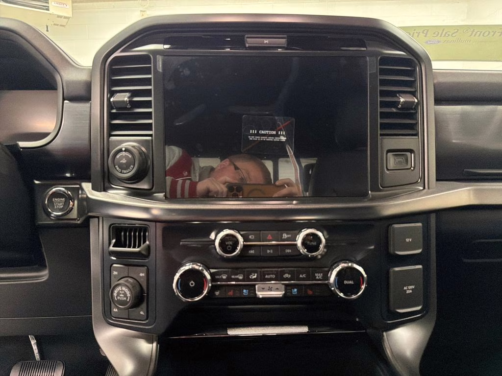 2025 RAPID RED TINTED Ford F-150 Lariat 4X4 Truck