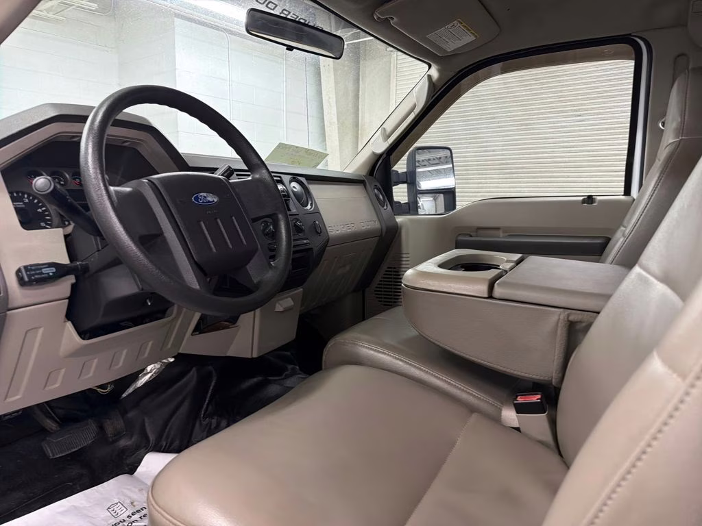 2008 Oxford White Clearcoat Ford Super Duty F-350 SRW XL 4X4 Truck