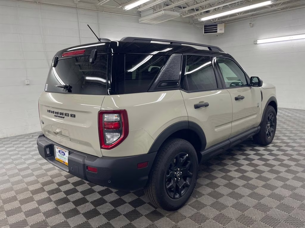 2025 Beige Ford Bronco Sport Big Bend 4X4 SUV