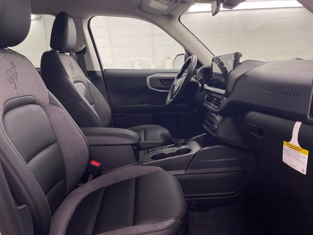 2025 OXFORD WHITE Ford Bronco Sport Big Bend 4X4 SUV