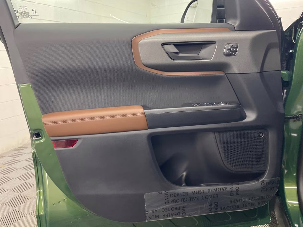 2025 ERUPTION GREEN Ford Bronco Sport Outer Banks 4X4 SUV