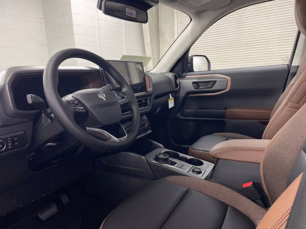 2025 ERUPTION GREEN Ford Bronco Sport Outer Banks 4X4 SUV