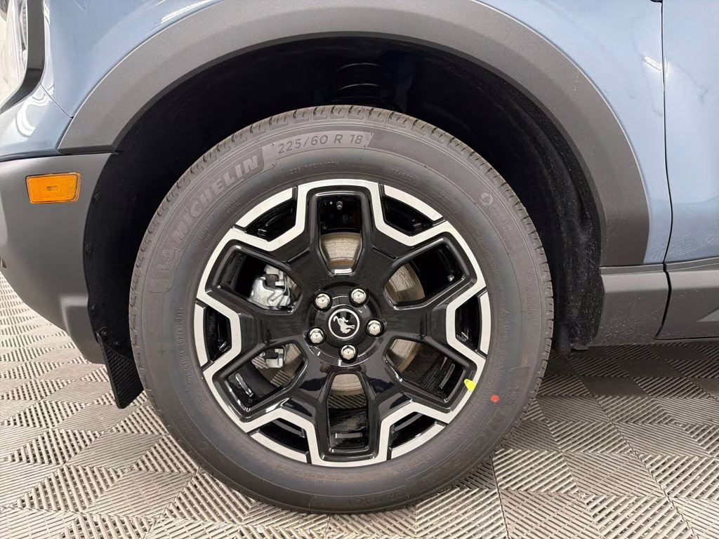 2025 AZURE GRAY TRI-COAT Ford Bronco Sport Outer Banks 4X4 SUV