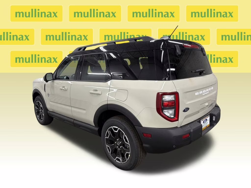 2025 Beige Ford Bronco Sport Outer Banks 4X4 SUV