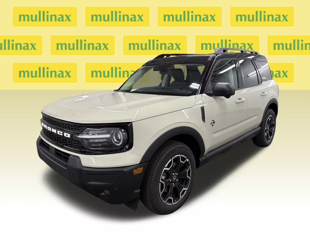 2025 Beige Ford Bronco Sport Outer Banks 4X4 SUV
