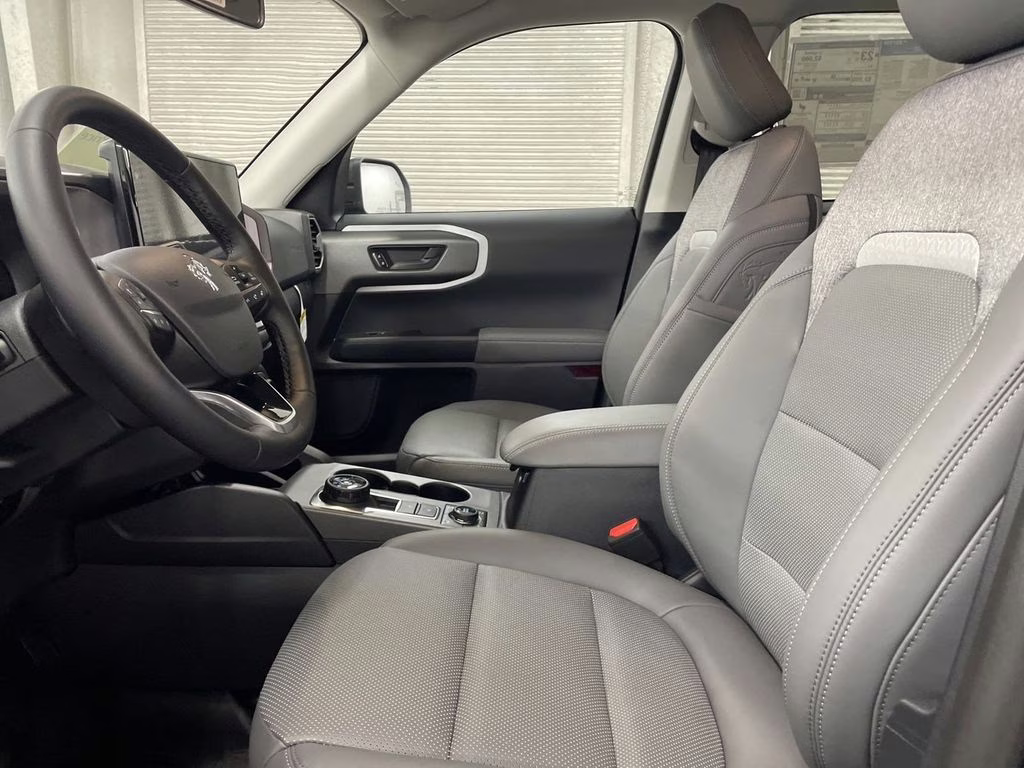 2025 SHADOW BLACK Ford Bronco Sport Badlands 4X4 SUV