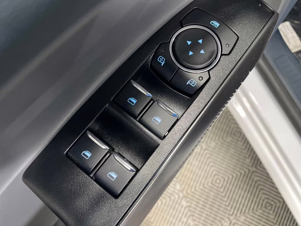 2025 OXFORD WHITE Ford Maverick Lobo High AWD Truck