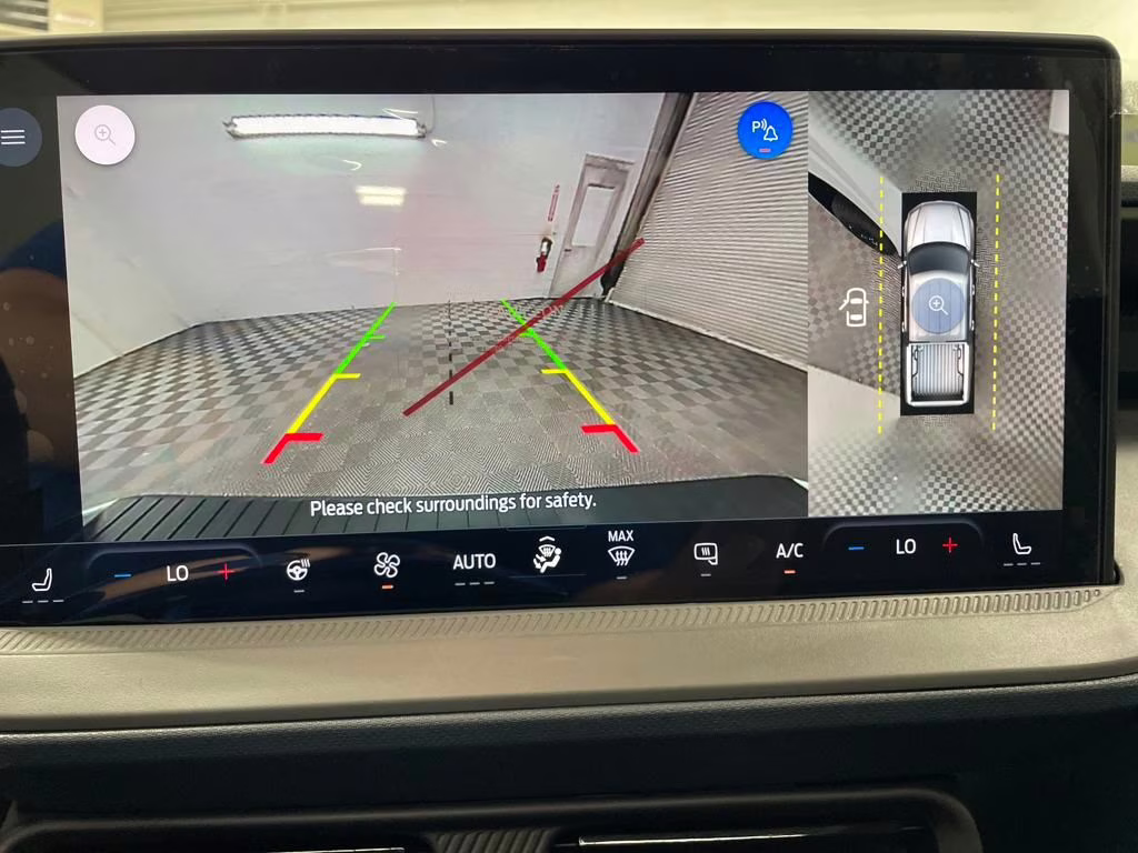 2025 OXFORD WHITE Ford Maverick Lobo High AWD Truck