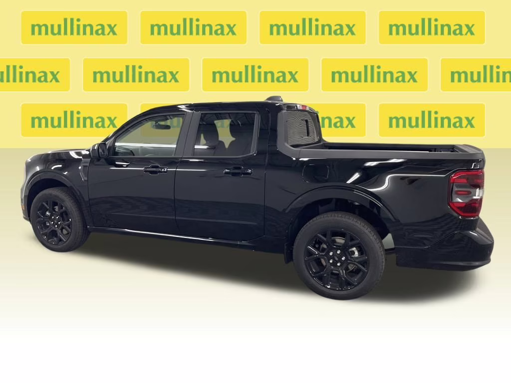 2025 SHADOW BLACK Ford Maverick Lobo High AWD Truck