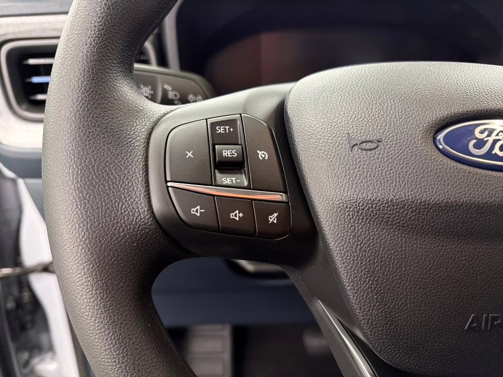 2025 SPACE WHITE Ford Maverick XLT FWD Truck