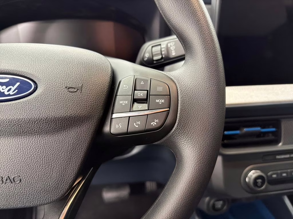 2025 SPACE WHITE Ford Maverick XLT FWD Truck