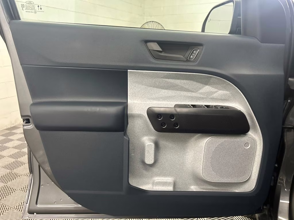 2025 CARBONIZED GRAY Ford Maverick XLT FWD Truck