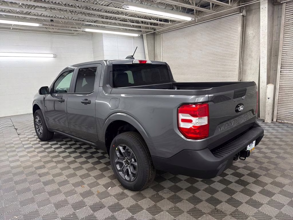 2026 CARBONIZED GRAY Ford Maverick XLT FWD Truck