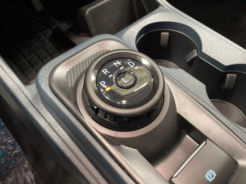 2025 OXFORD WHITE Ford Maverick Lariat AWD Truck