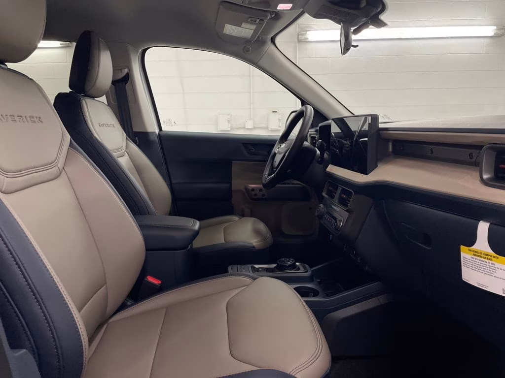 2025 OXFORD WHITE Ford Maverick Lariat AWD Truck