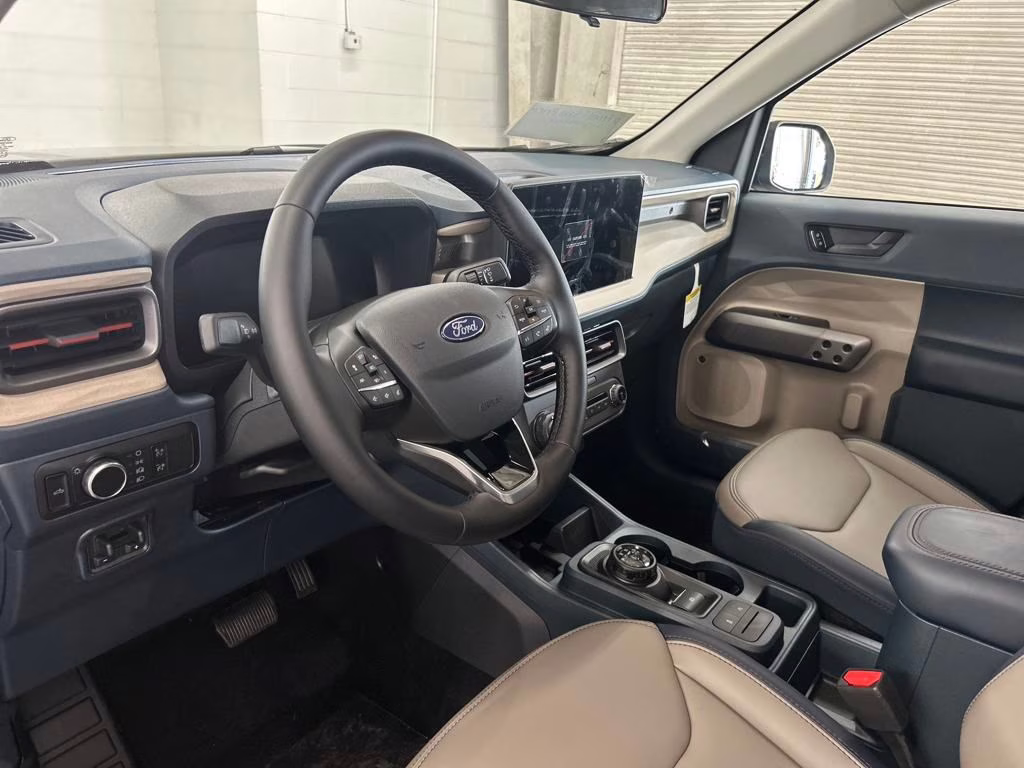 2025 CARBONIZED GRAY Ford Maverick Lariat AWD Truck