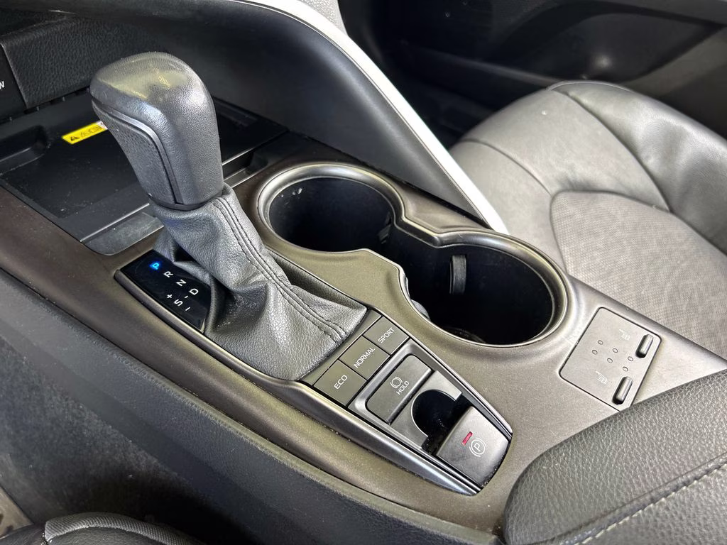 2024 Midnight Black Metallic Toyota Camry XSE FWD Sedan