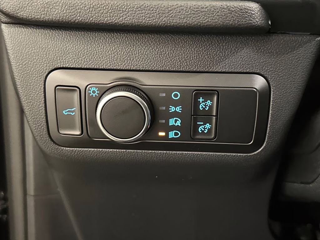 2026 Agate Black Metallic Ford Escape Active FWD SUV