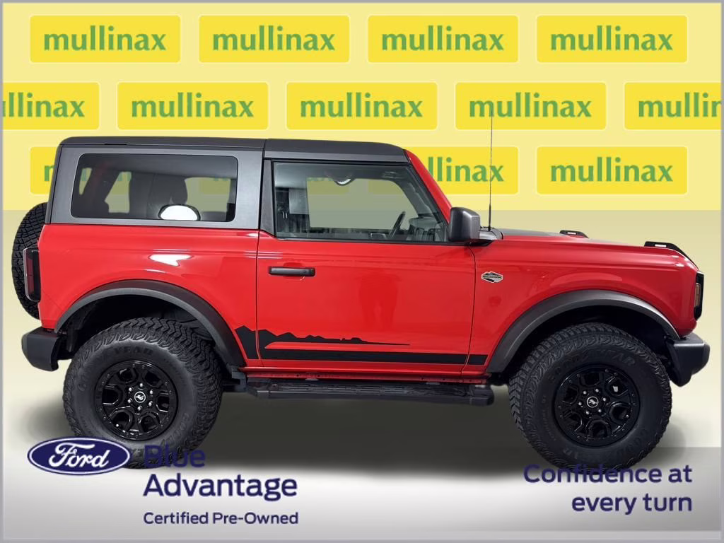 2022 Race Red Ford Bronco Wildtrak 4X4 SUV