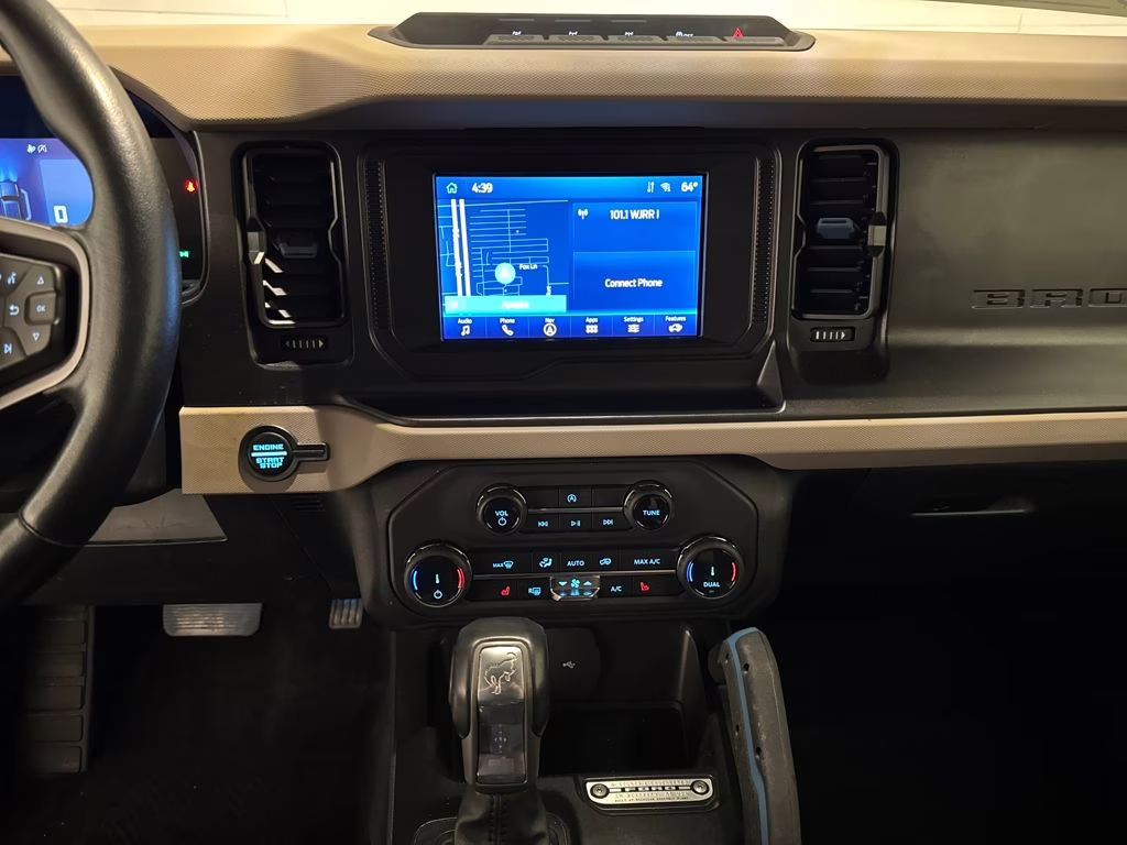 2022 Race Red Ford Bronco Wildtrak 4X4 SUV