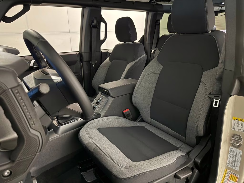 2026 Desert Sand Ford Bronco Big Bend 4X4 SUV