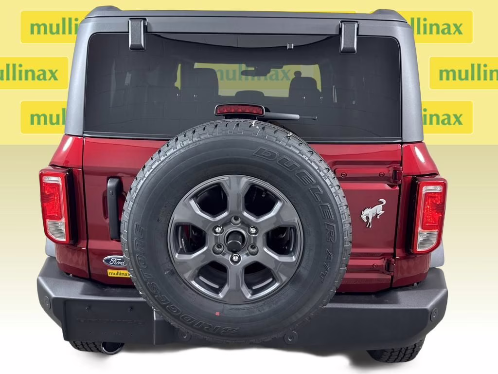 2025 Ruby Red Metallic Tinted Clearcoat Ford Bronco Big Bend 4X4 SUV
