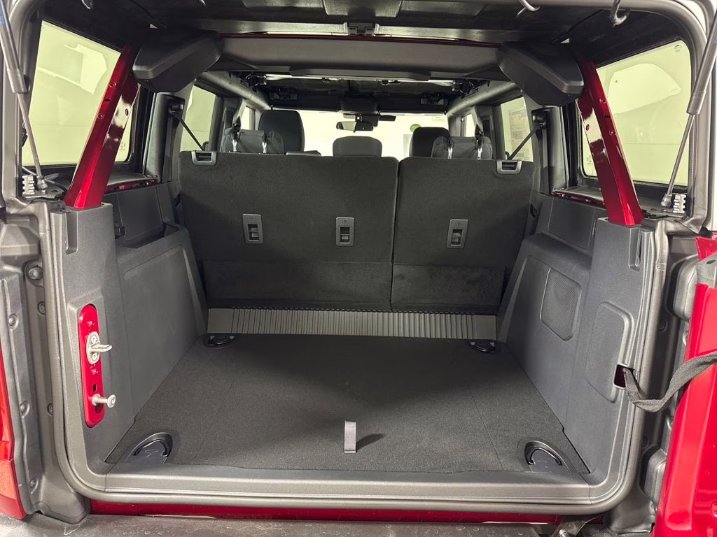 2025 Ruby Red Metallic Tinted Clearcoat Ford Bronco Big Bend 4X4 SUV