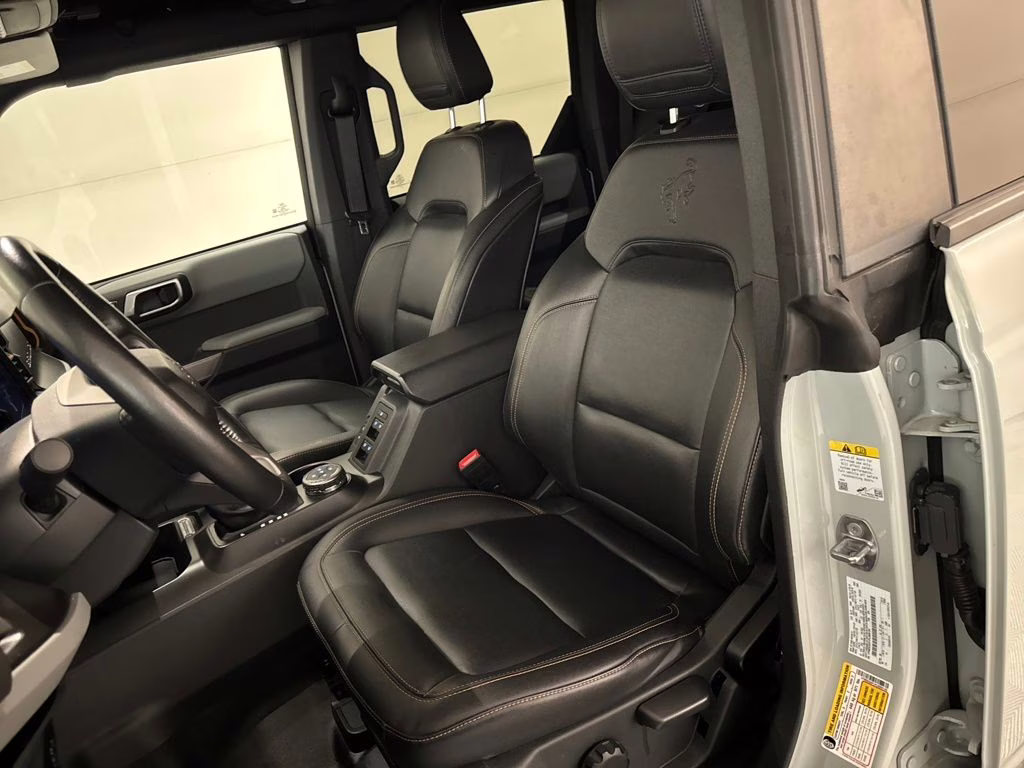 2023 Cactus Gray Ford Bronco Badlands 4X4 SUV