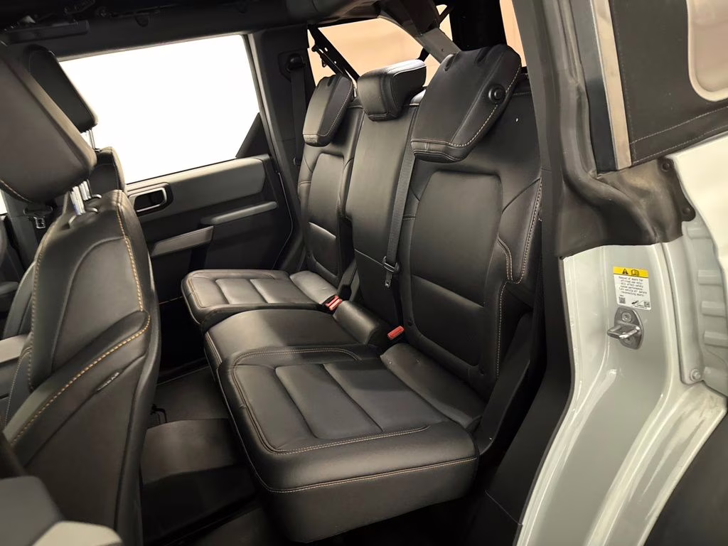 2023 Cactus Gray Ford Bronco Badlands 4X4 SUV