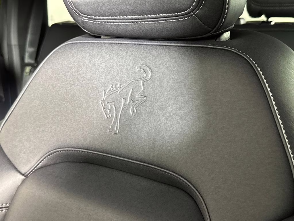 2025 Azure Gray Metallic Tri-Coat Ford Bronco Badlands 4X4 SUV