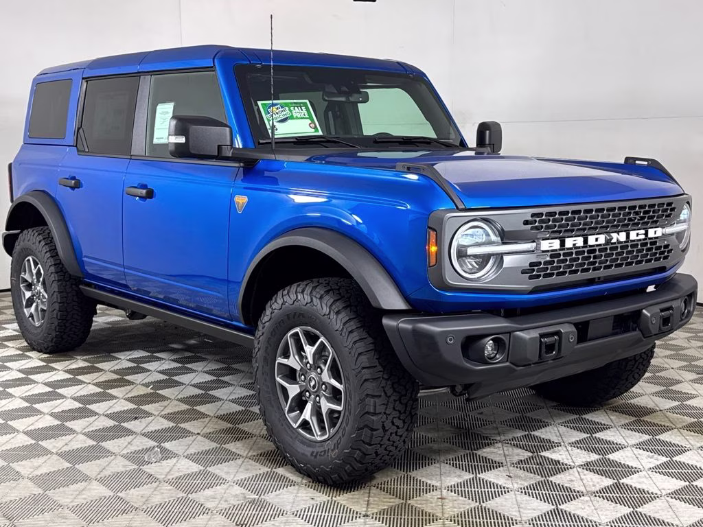 2025 Blue Metallic Ford Bronco Badlands 4X4 SUV