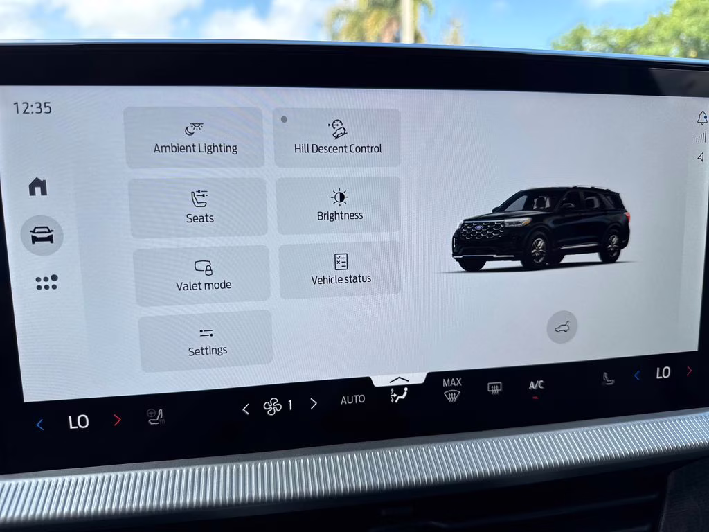 2026 Agate Black Metallic Ford Explorer Platinum 4X4 SUV