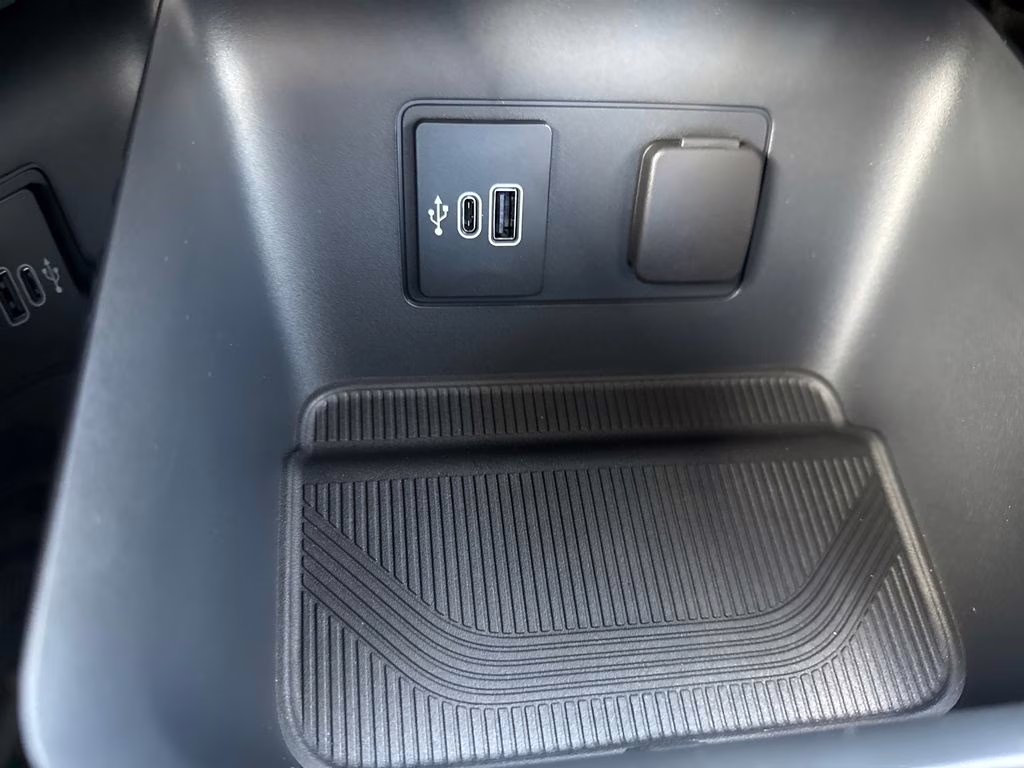 2026 Agate Black Metallic Ford Explorer Platinum 4X4 SUV