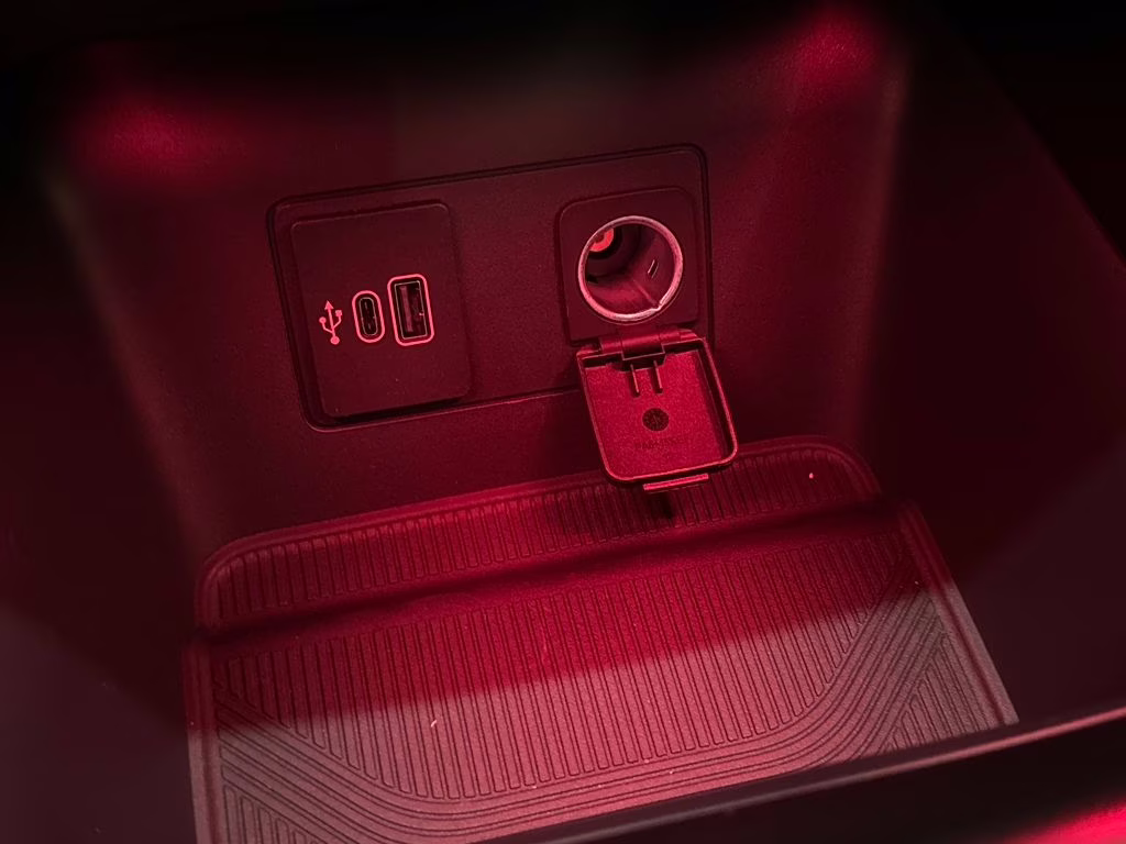 2026 Star White Metallic Tri-Coat Ford Explorer ST 4X4 SUV