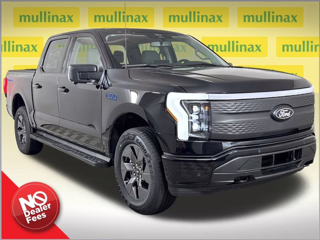 2025 Agate Black Metallic Ford F-150 Lightning Flash AWD Truck