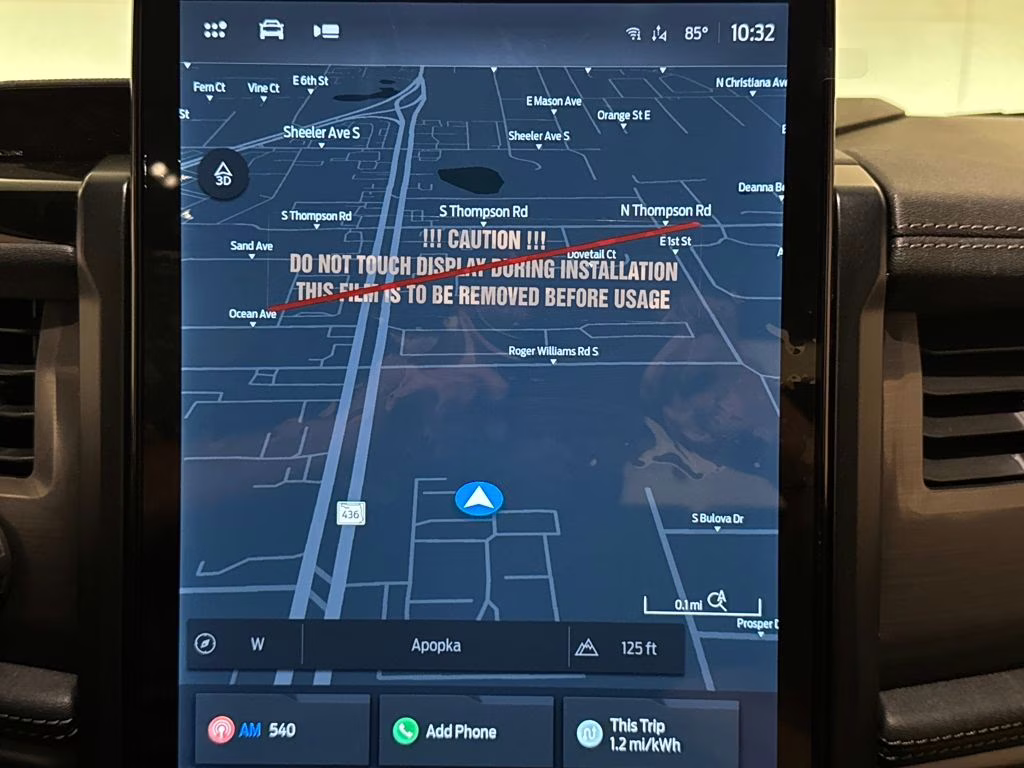 2025 Agate Black Metallic Ford F-150 Lightning Flash AWD Truck