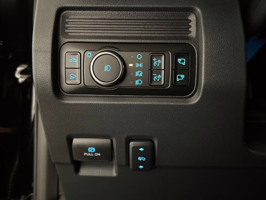 2026 Agate Black Metallic Ford Super Duty F-250 SRW HARLEY DAVIDSON 4X4 Truck